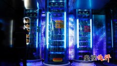 <b>鞭策经济社会各范畴从数字化、收集化向智能化</b> 